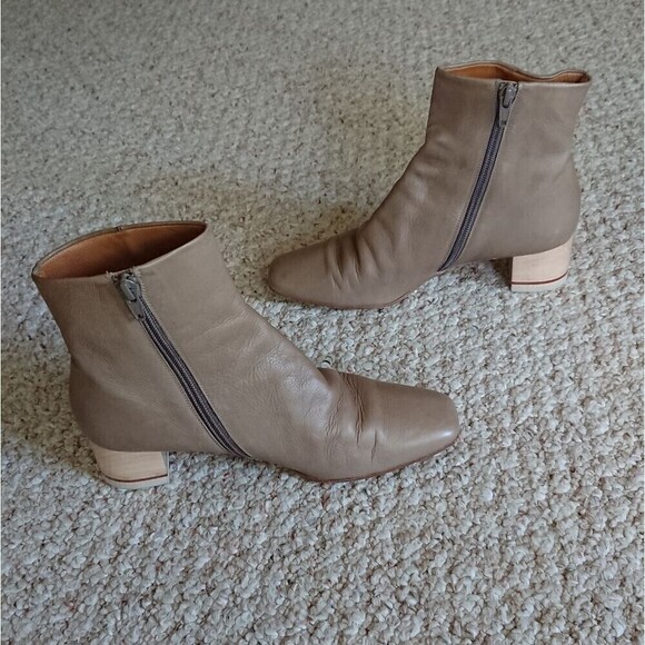 coclico Shoes - Coclico Taupe Leather Ankle Boots size 37.5